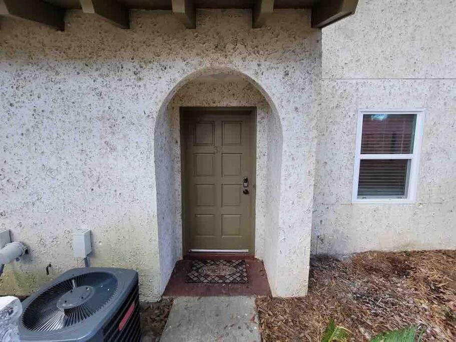 Elegant 2-Bedroom Pet-Friendly Villa W 2 Parking Spaces Hilton Head Island Exterior foto