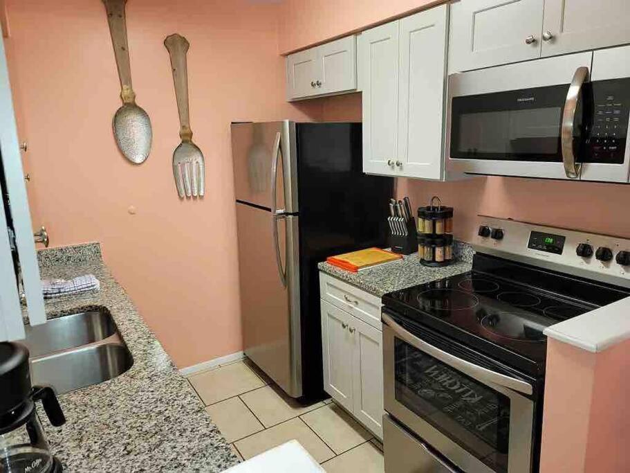 Elegant 2-Bedroom Pet-Friendly Villa W 2 Parking Spaces Hilton Head Island Exterior foto