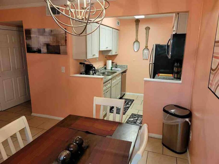Elegant 2-Bedroom Pet-Friendly Villa W 2 Parking Spaces Hilton Head Island Exterior foto